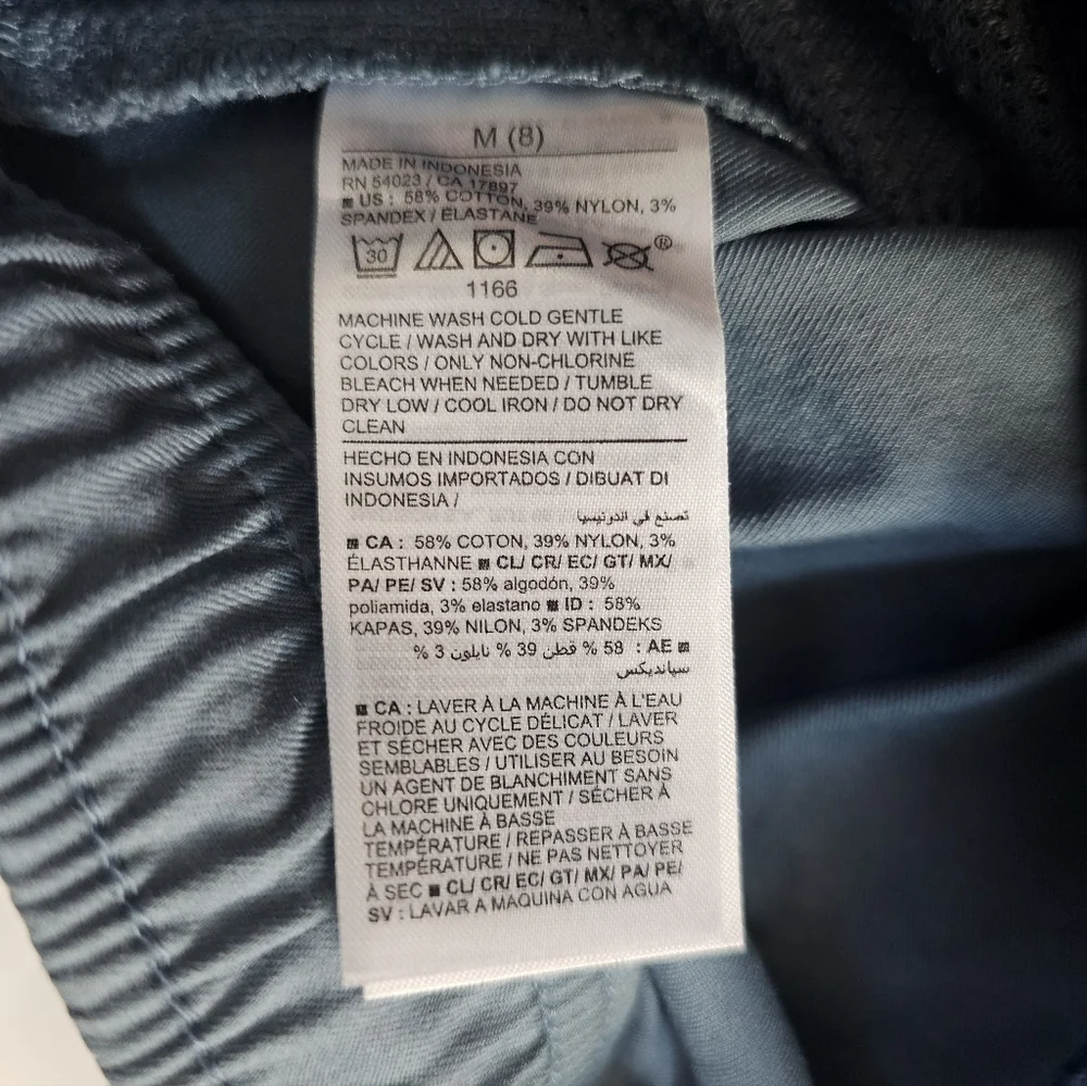 Old Navy Boys Tech Taper Quick Dry Gray Pants- Medium (8)